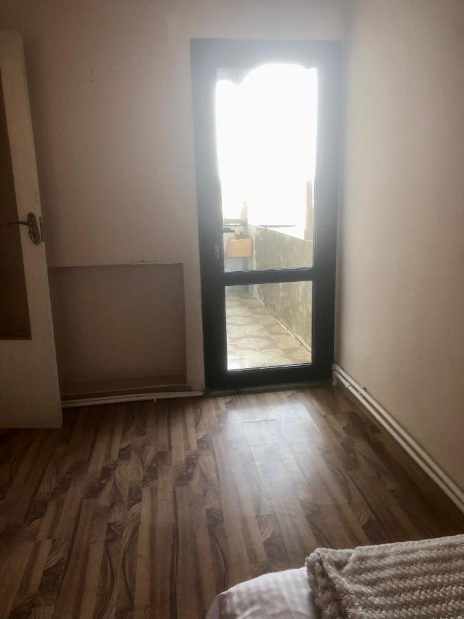 יירבאן Villa Next To Victory Park מראה חיצוני תמונה